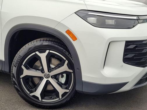 2026 Volkswagen Tiguan 2.0T SE 4MOTION