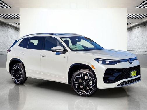 2026 Volkswagen Tiguan 2.0T SEL R-Line 4MOTION