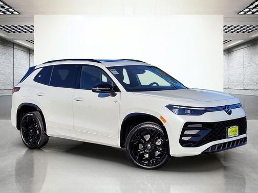 2026 Volkswagen Tiguan 2.0T SE R-Line Black 4MOTION