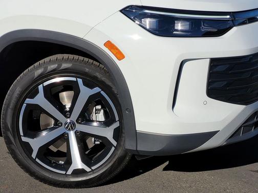 2026 Volkswagen Tiguan 2.0T SE 4MOTION