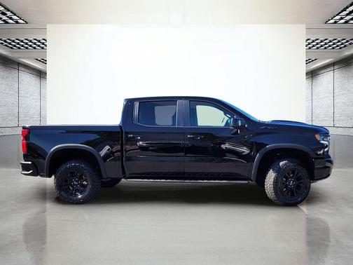 Black 2024 Chevrolet Silverado 1500 ZR2