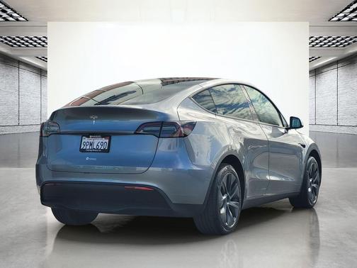 Solid Black 2024 Tesla Model Y