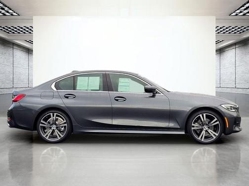 2021 BMW 330 330i