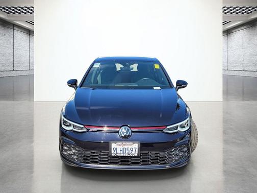 Deep Black Pearl 2024 Volkswagen Golf GTI 1.4T TSI