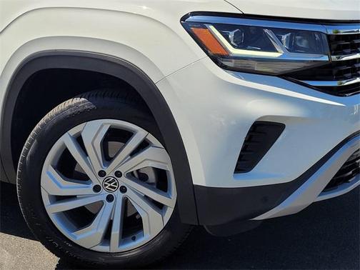 2023 Volkswagen Atlas 3.6L SE w/Technology