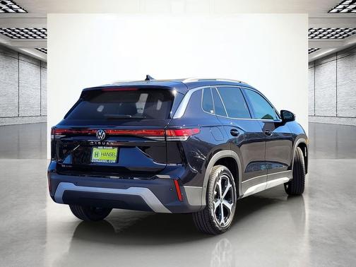 2025 Volkswagen Tiguan 2.0T SE