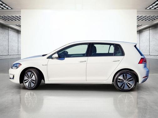 2018 Volkswagen e-Golf SE
