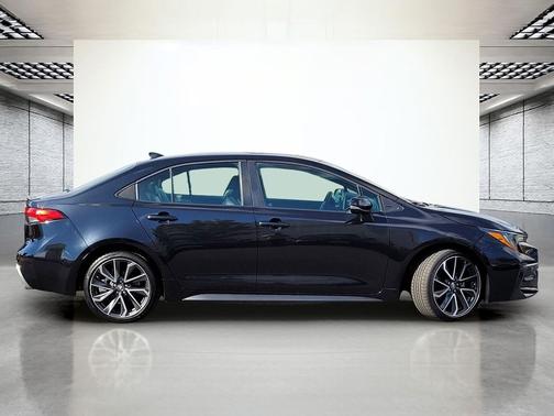 2022 Toyota Corolla XSE