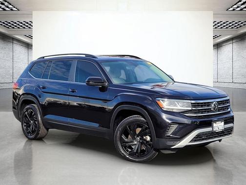 2022 Volkswagen Atlas 2.0T SE w/Technology 4MOTION