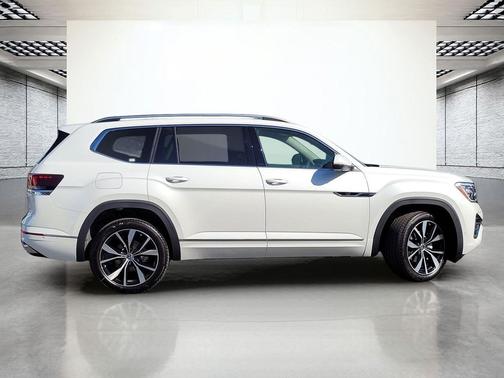 2026 Volkswagen Atlas 2.0T SEL Premium R-Line 4MOTION