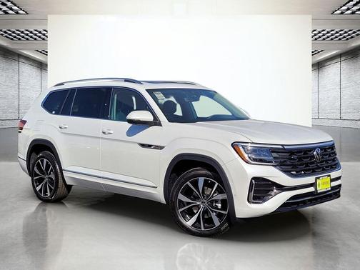 2026 Volkswagen Atlas 2.0T SEL Premium R-Line 4MOTION