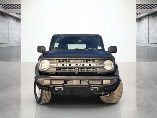 SHADOW BLACK 2025 Ford Bronco Base