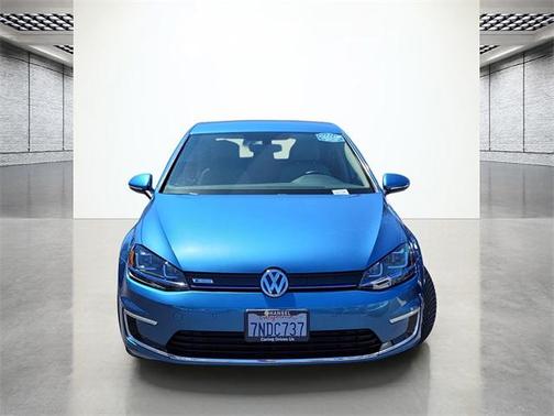 2015 Volkswagen e-Golf SEL Premium