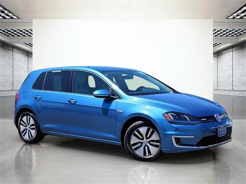2015 Volkswagen e-Golf SEL Premium