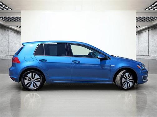 2015 Volkswagen e-Golf SEL Premium