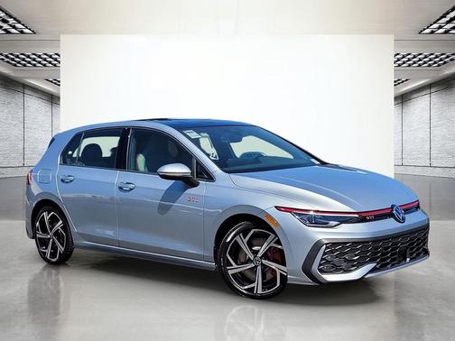 2025 Volkswagen Golf GTI 2.0T SE DSG