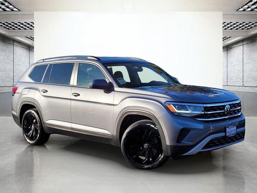 2023 Volkswagen Atlas 3.6L SE w/Technology