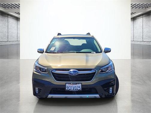 2022 Subaru Outback Touring XT