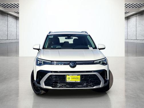 2026 Volkswagen Taos SEL