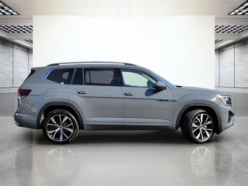 2026 Volkswagen Atlas 2.0T SEL Premium R-Line 4MOTION