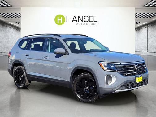2026 Volkswagen Atlas 2.0T SE w/Technology 4MOTION