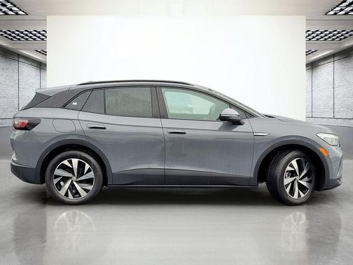 2025 Volkswagen ID.4 Pro