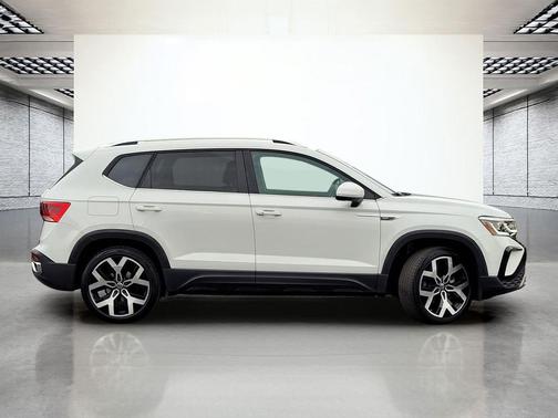 2022 Volkswagen Taos 1.5T SEL