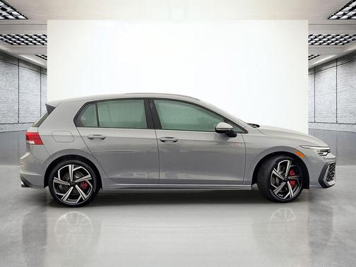 Moonstone Gray 2026 Volkswagen Golf GTI 2.0T SE DSG