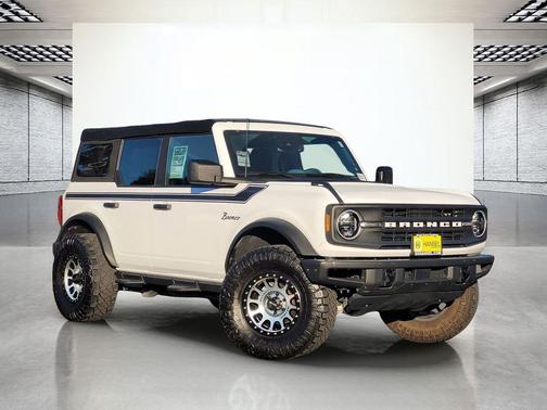 2021 Ford Bronco Black Diamond