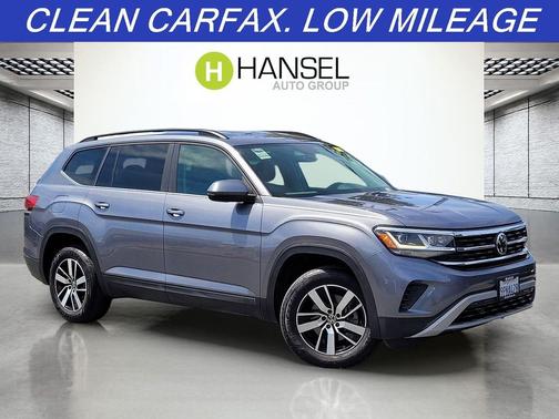 Platinum Gray Metallic 2021 Volkswagen Atlas 2.0T SE