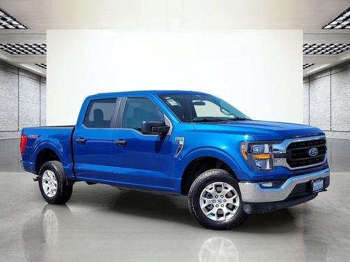 Atlas Blue 2023 Ford F-150 XLT