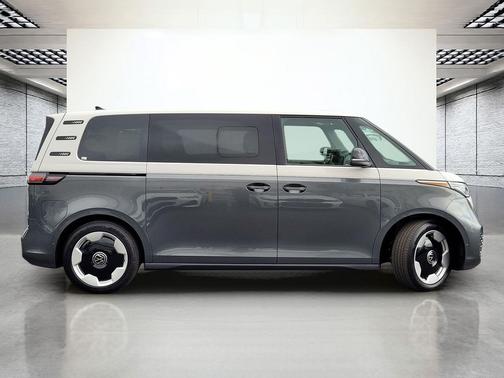 2025 Volkswagen ID. Buzz Pro S