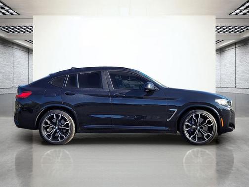 2024 BMW X4 M AWD