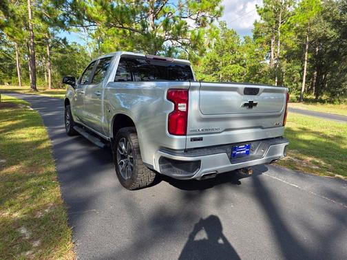 Silver Ice Metallic 2021 Chevrolet Silverado 1500 RST