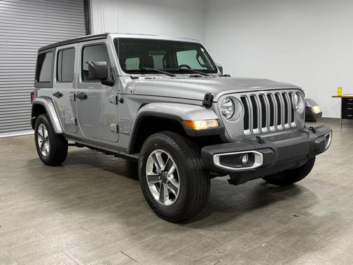 2020 Jeep Wrangler Unlimited Sahara