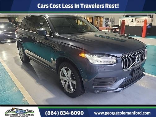 2022 Volvo XC90 T5 Momentum