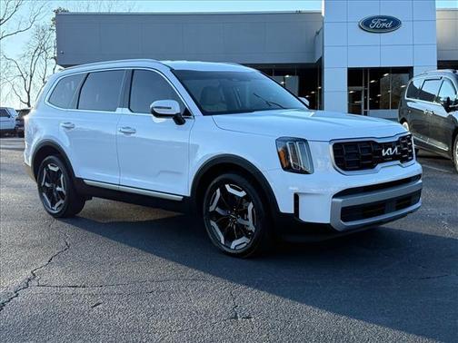 2023 Kia Telluride S