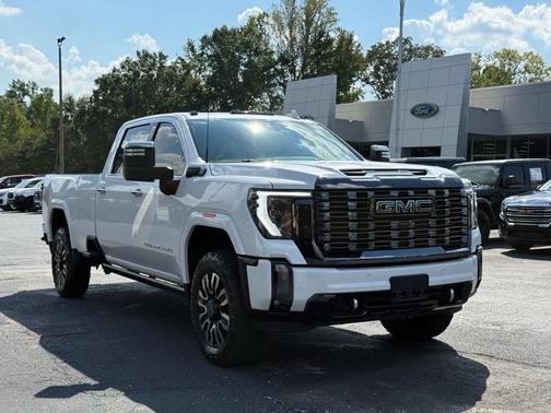 2024 GMC Sierra 3500 Denali