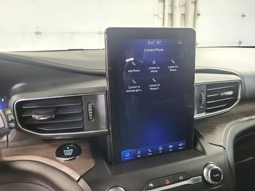 Rapid Red Metallic Tinted Clearcoat 2020 Ford Explorer Platinum