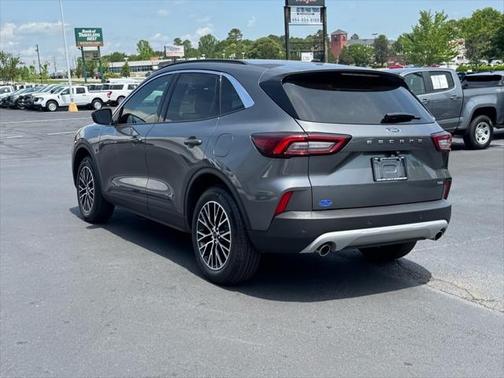 2024 Ford Escape SE