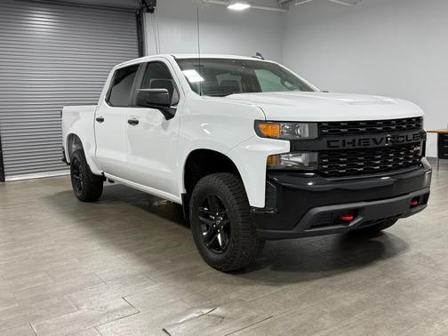 2022 Chevrolet Silverado 1500 Custom Trail Boss