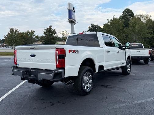 2026 Ford F-250 Lariat