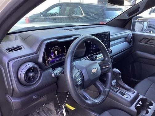 2023 Chevrolet Colorado WT