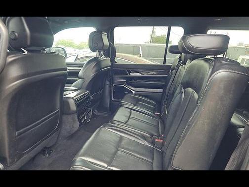 Baltic Gray Metallic Clearcoat 2022 Jeep Wagoneer Series III 4x4