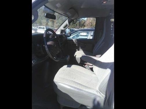 2023 Chevrolet Express 2500 RWD 2500 Regular Wheelbase WT