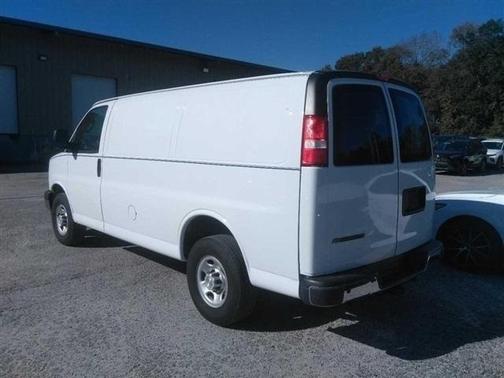 2023 Chevrolet Express 2500 RWD 2500 Regular Wheelbase WT