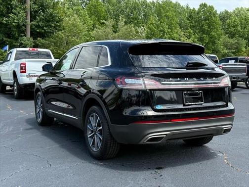 2022 Lincoln Nautilus Standard