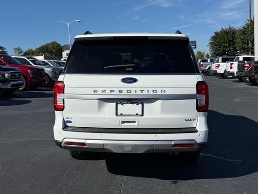 2023 Ford Expedition Max XLT