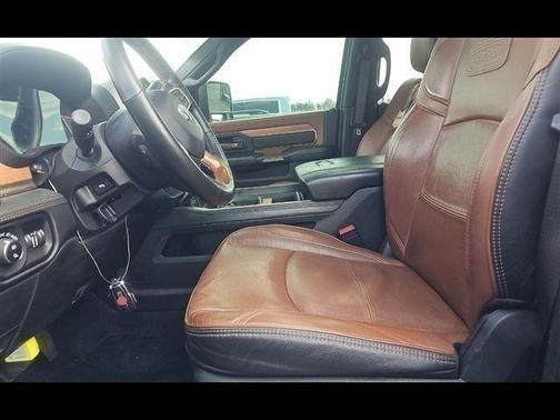 Granite Crystal Metallic Clearcoat 2023 RAM 3500 Longhorn