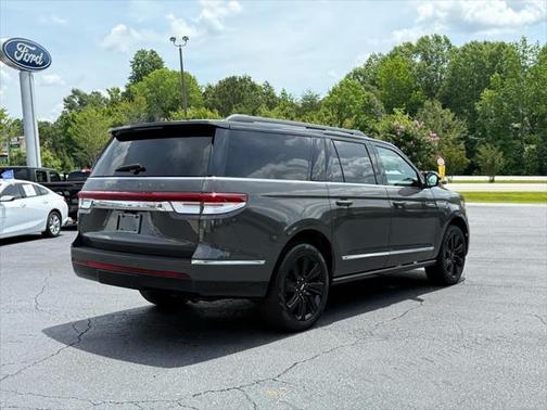 2024 Lincoln Navigator Black Label